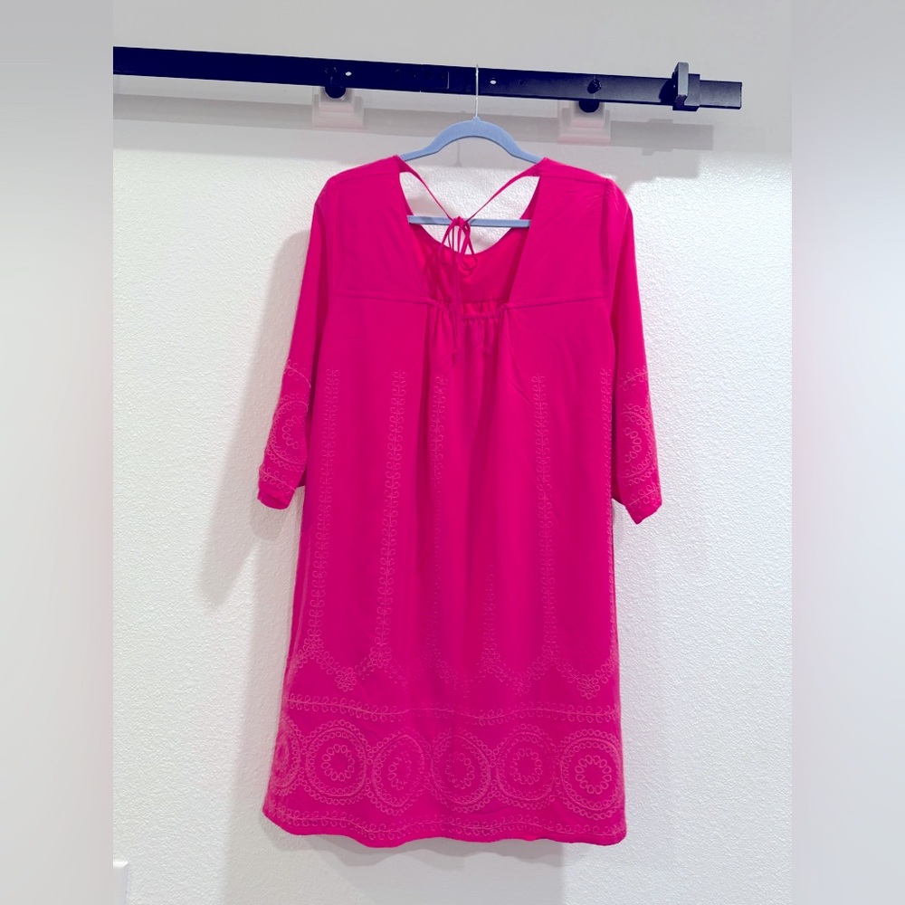 Crown & Ivy adorable throw on dress is summer ready in the prettiest pink color! - Picture 8 of 10